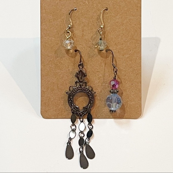 Vintage Mismatched Beaded Boho Earrings - Picture 1 of 7